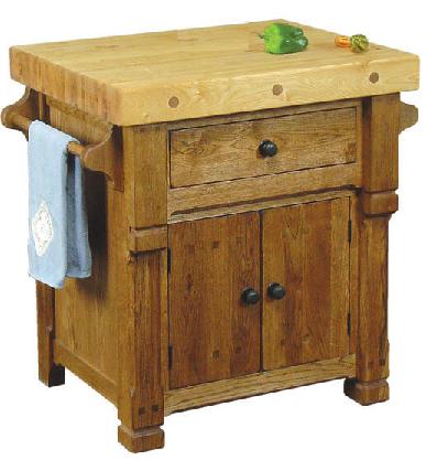 kitchen island 01.jpg
